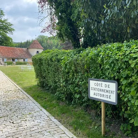 Bed & Breakfast L'orangerie De Malpas *
